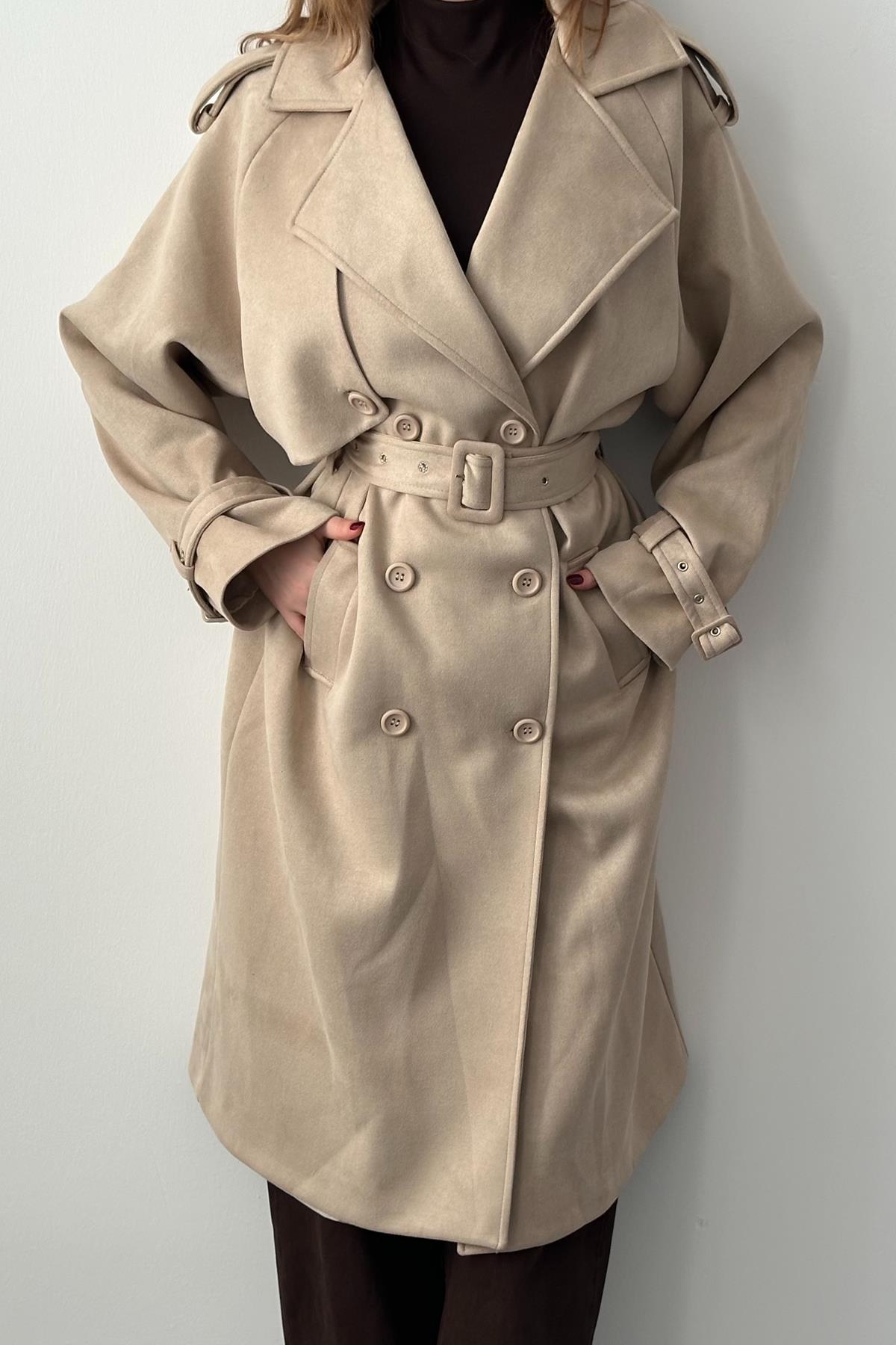 Bej Kruvaze Yaka Kuşak Detaylı Süet Trençkot
