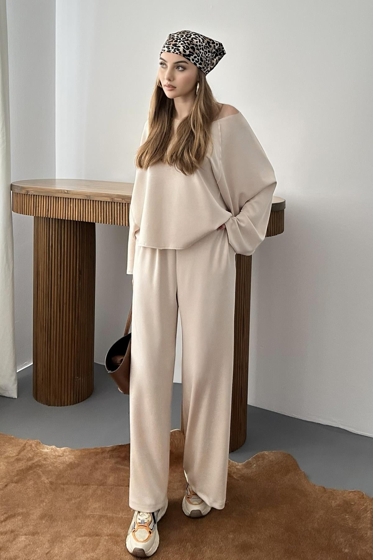 Bej Oversize Kalıp Modal Takım
