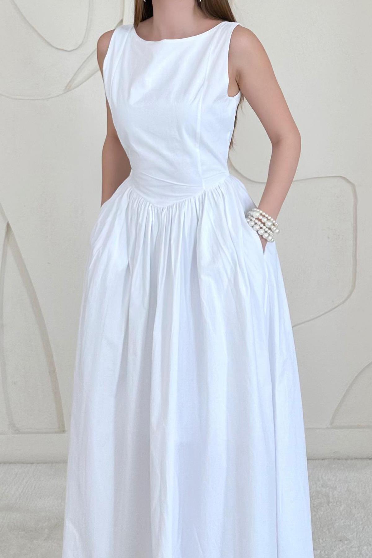 Beyaz Bel Büzgülü Uzun Elbise