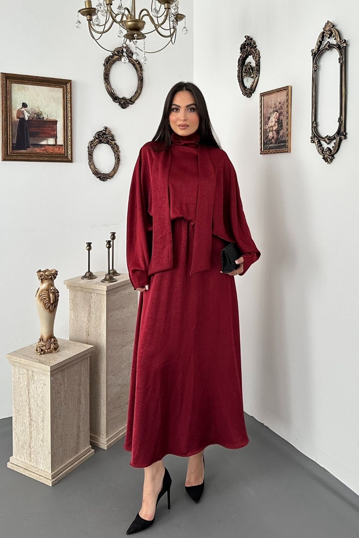Bordo Jakarlı Saten Elbise