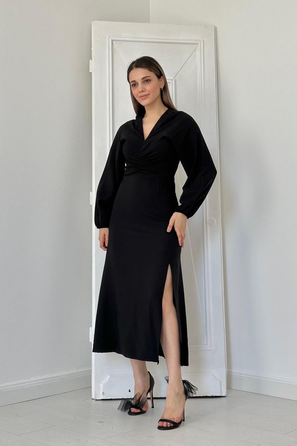 Siyah Büzgülü Krep Elbise