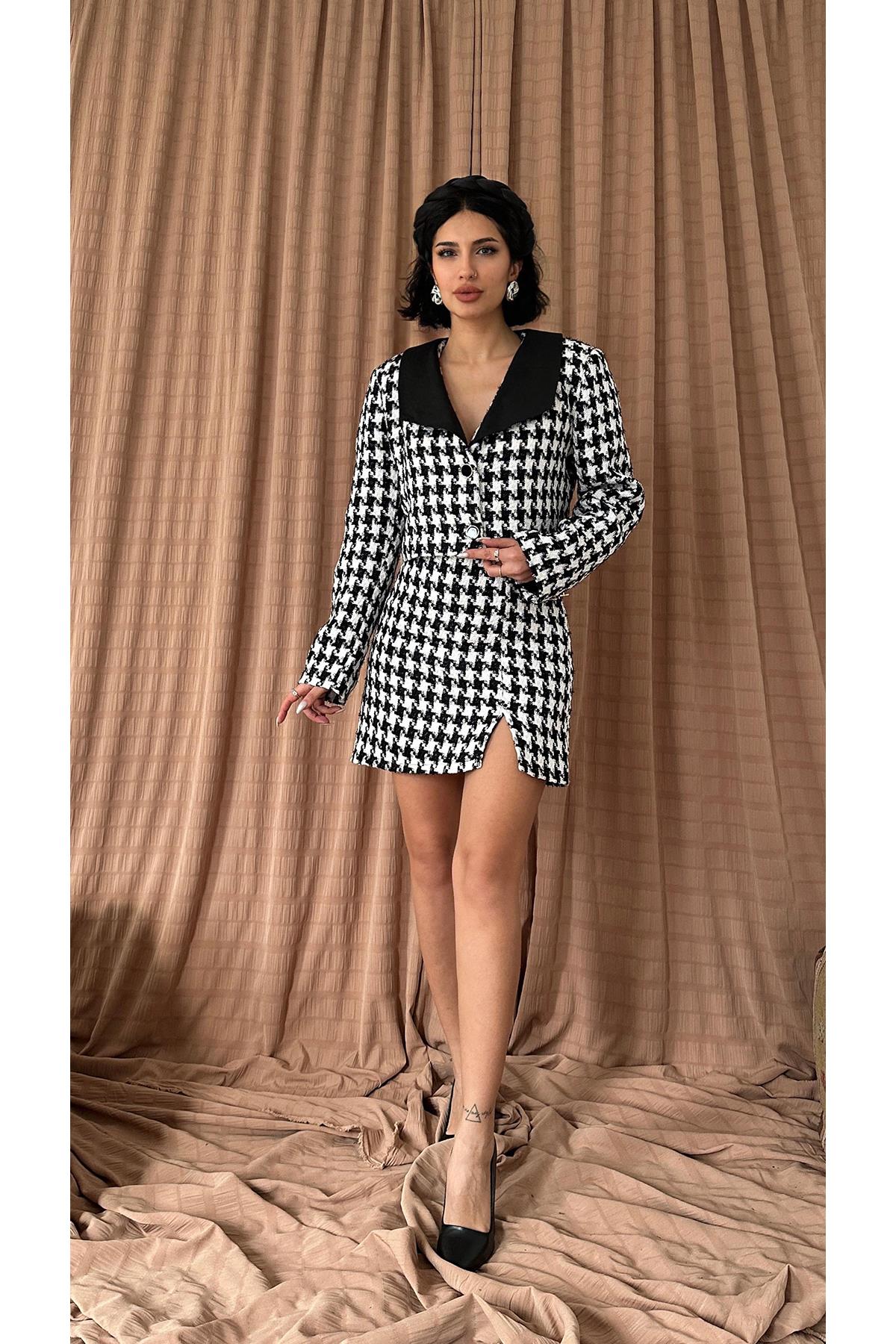 Siyah Çift Düğmeli Ceket ve Mini Etek Takım