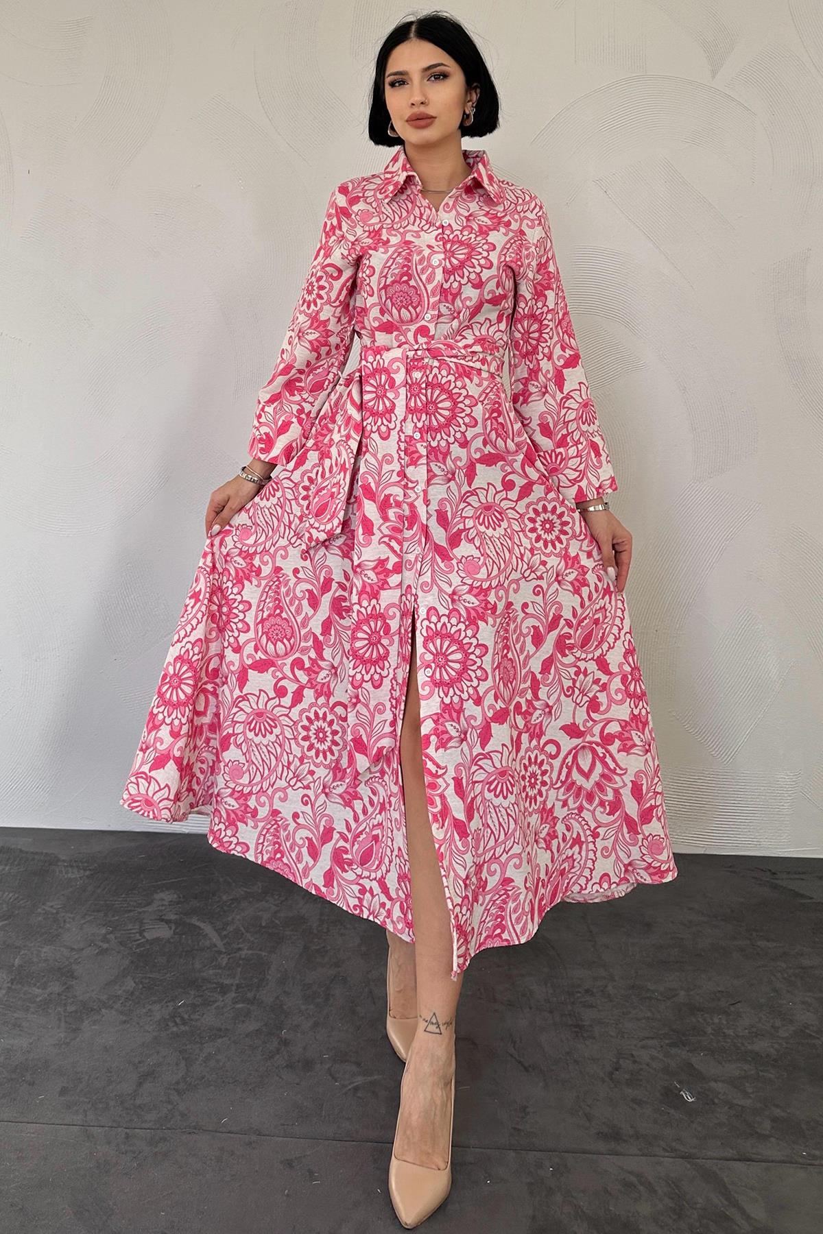 Fuşya Desenli ve Kuşaklı Elbise