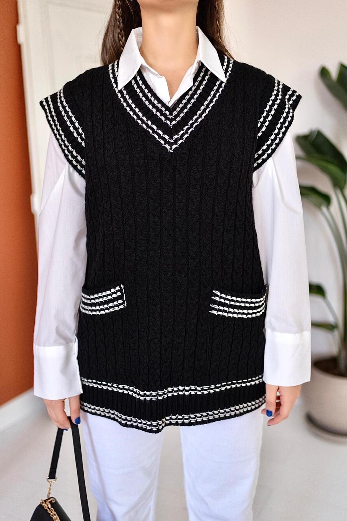 Siyah V Yaka Süveter