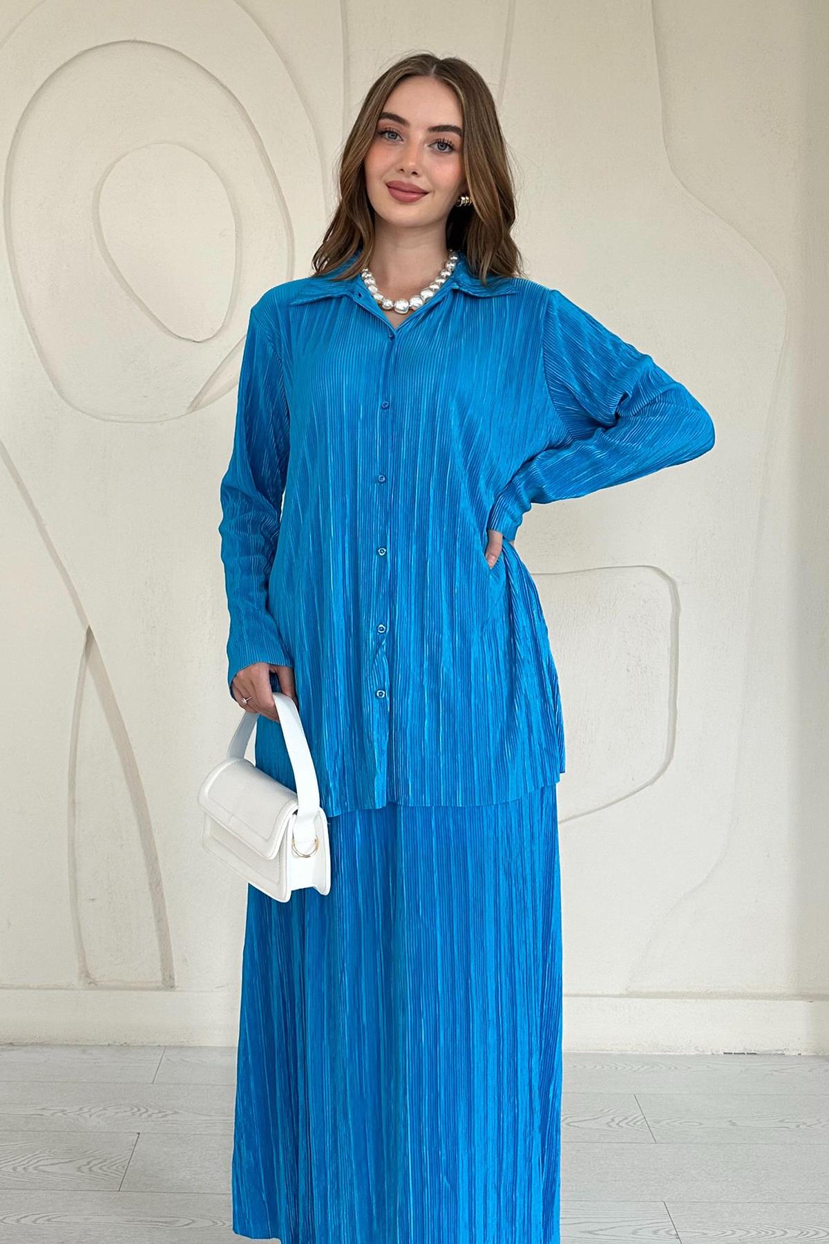 Mavi Fitilli Gömlek ve Uzun Etek Takım