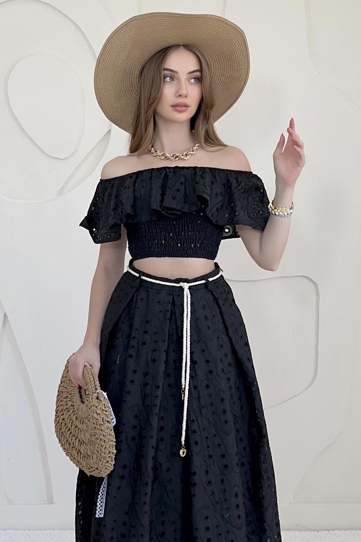 Siyah Gipe Detaylı Pinterest Takım