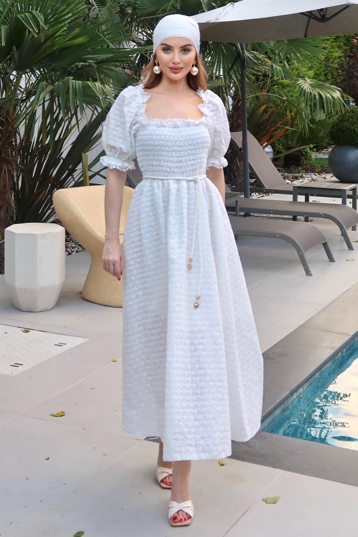 Beyaz Gipeli Astarlı Fisto Elbise