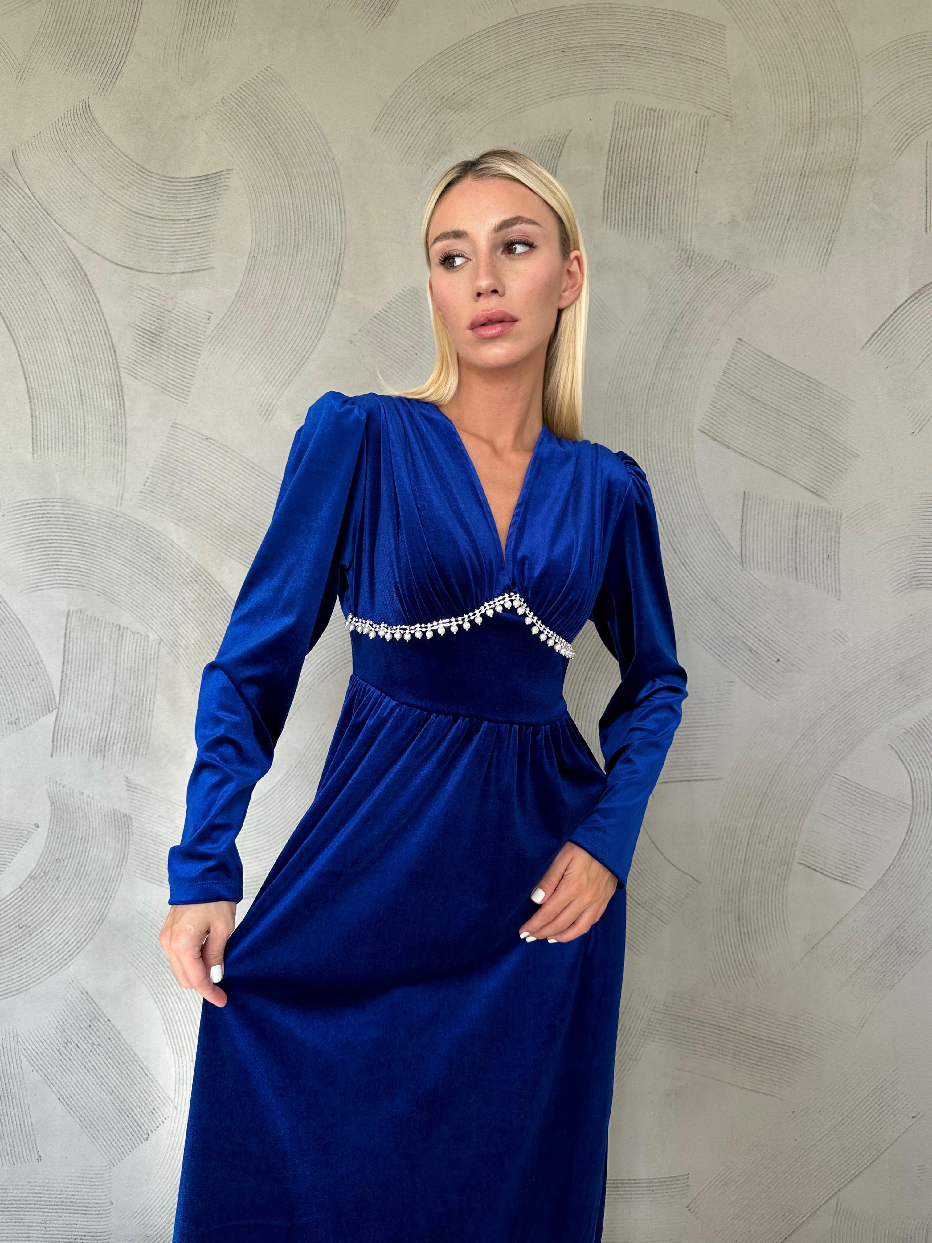 Saks Göğüs Altı Taşlı Elbise