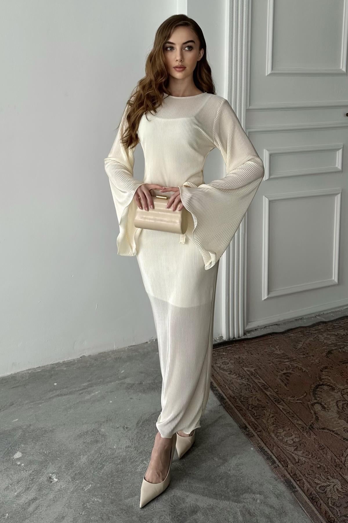 Ekru İspanyol Kol Piliseli Elbise