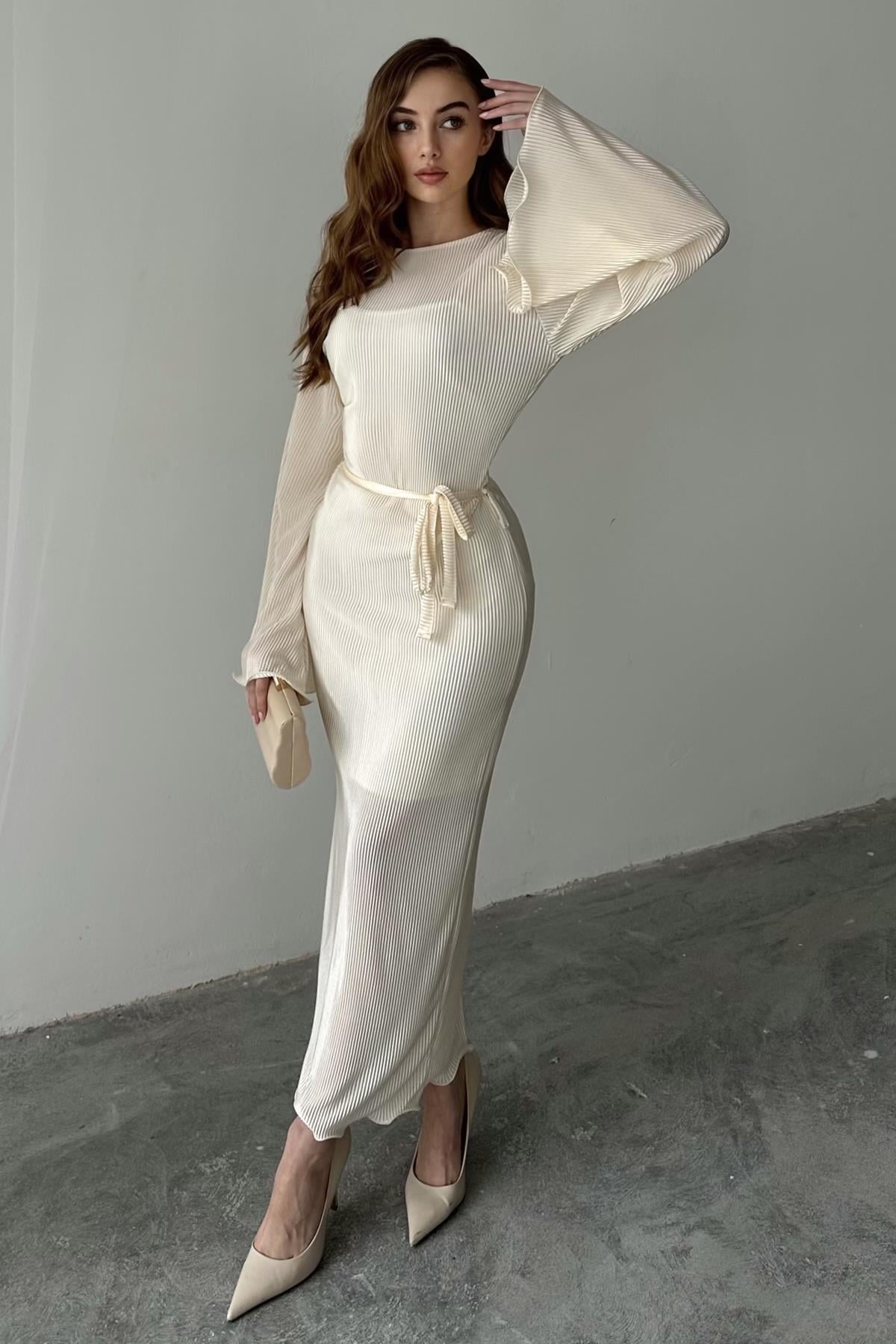 Ekru İspanyol Kol Piliseli Elbise