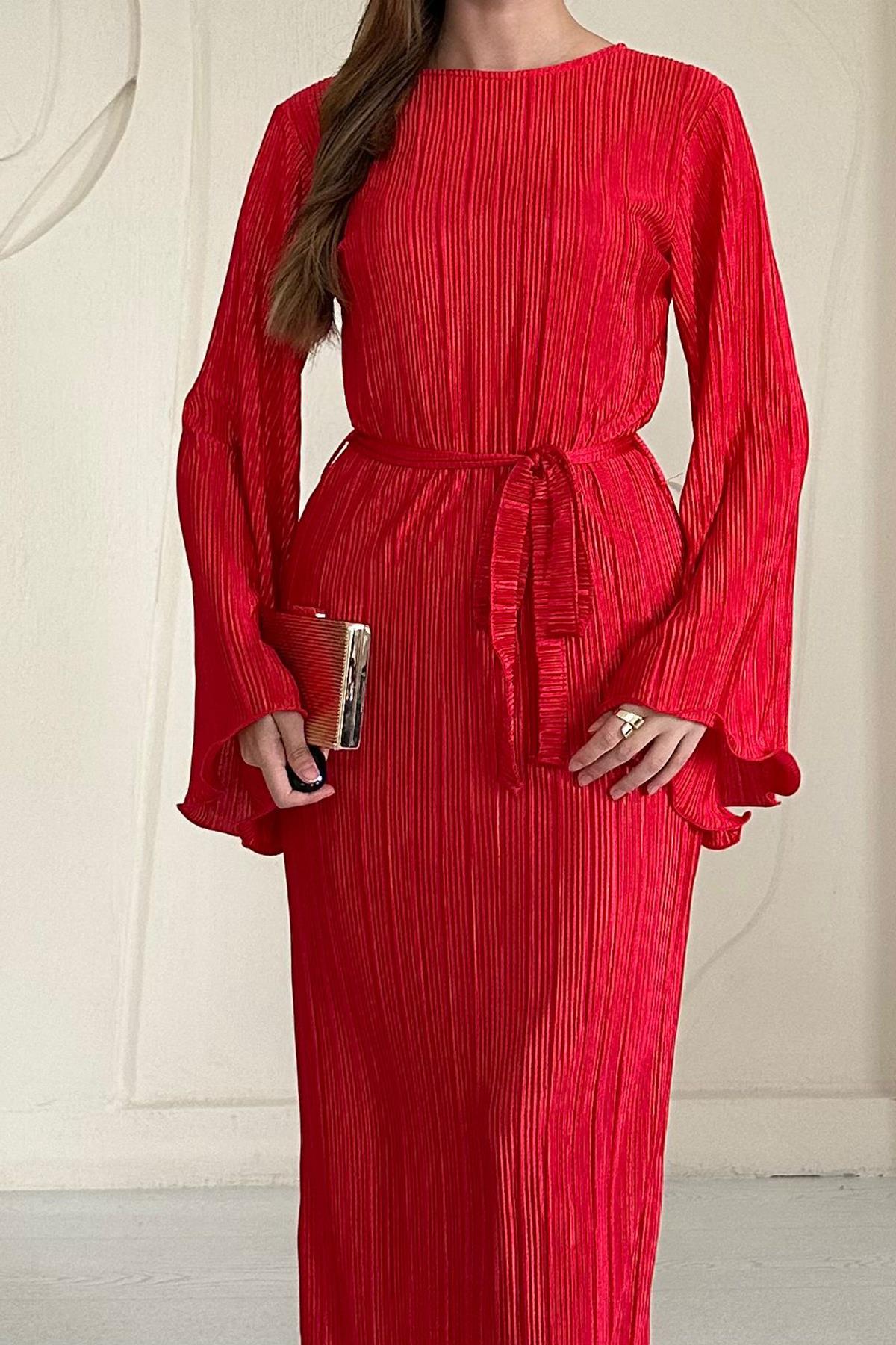 Kırmızı İspanyol Kol Piliseli Elbise