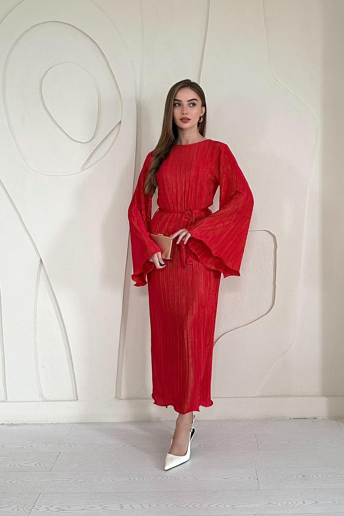 Kırmızı İspanyol Kol Piliseli Elbise