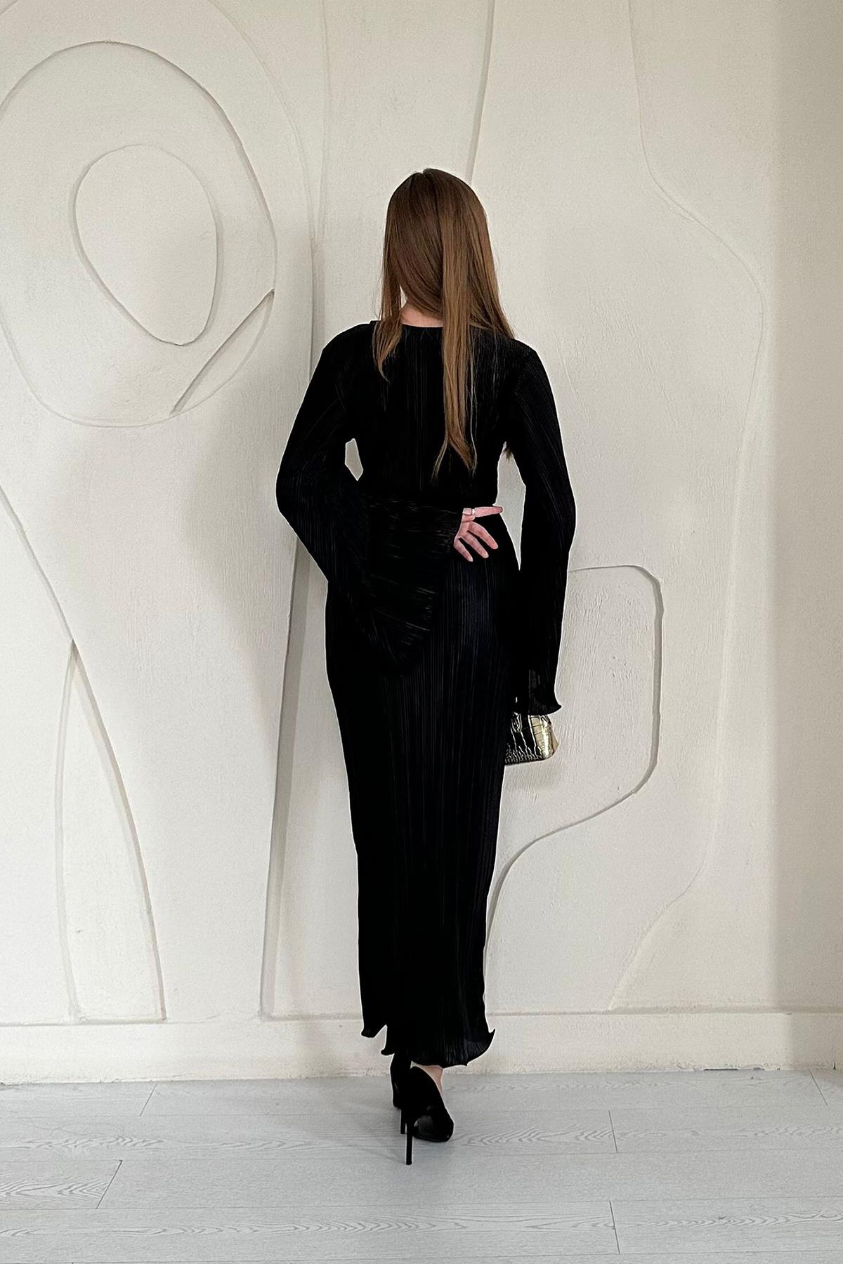 Siyah İspanyol Kol Piliseli Elbise