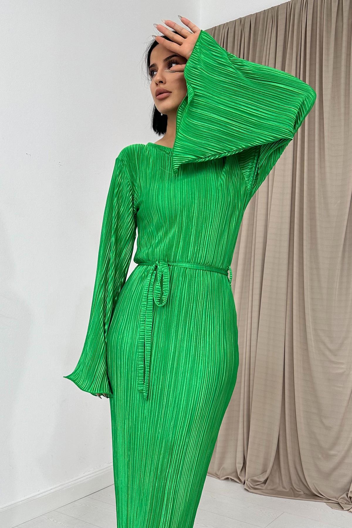 Yeşil İspanyol Kol Piliseli Elbise