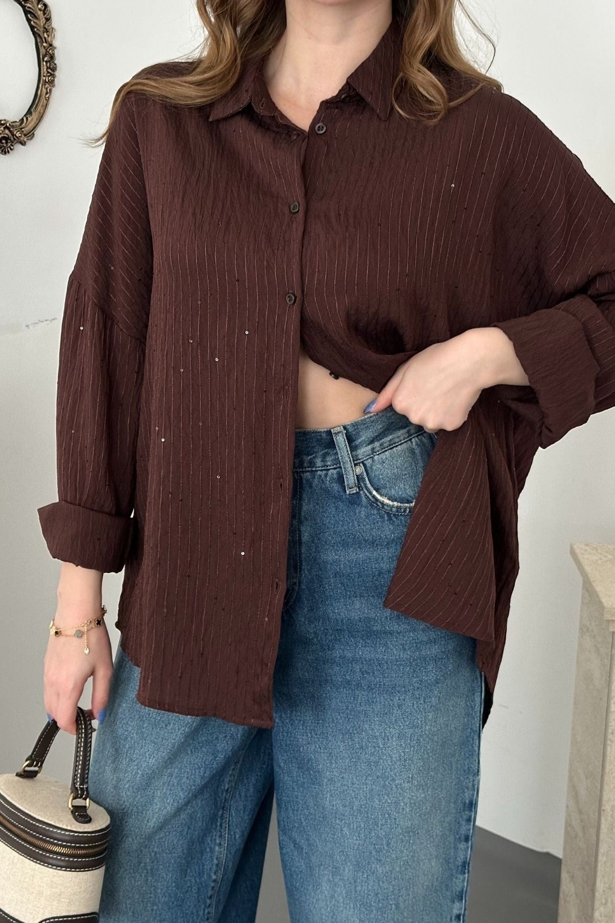 Kahverengi Nakışlı Oversize Gömlek