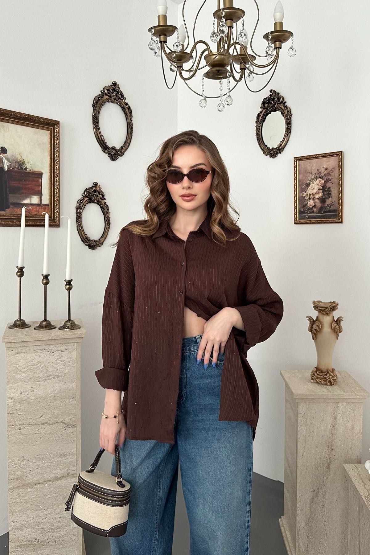 Kahverengi Nakışlı Oversize Gömlek
