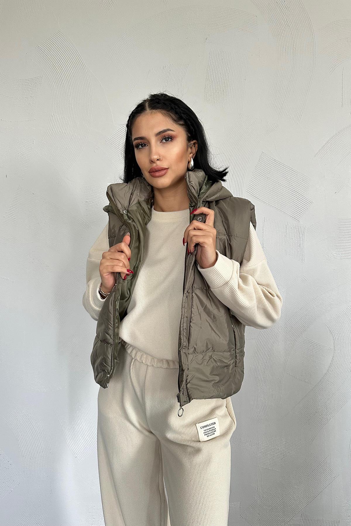 Hooded Puffer Vest