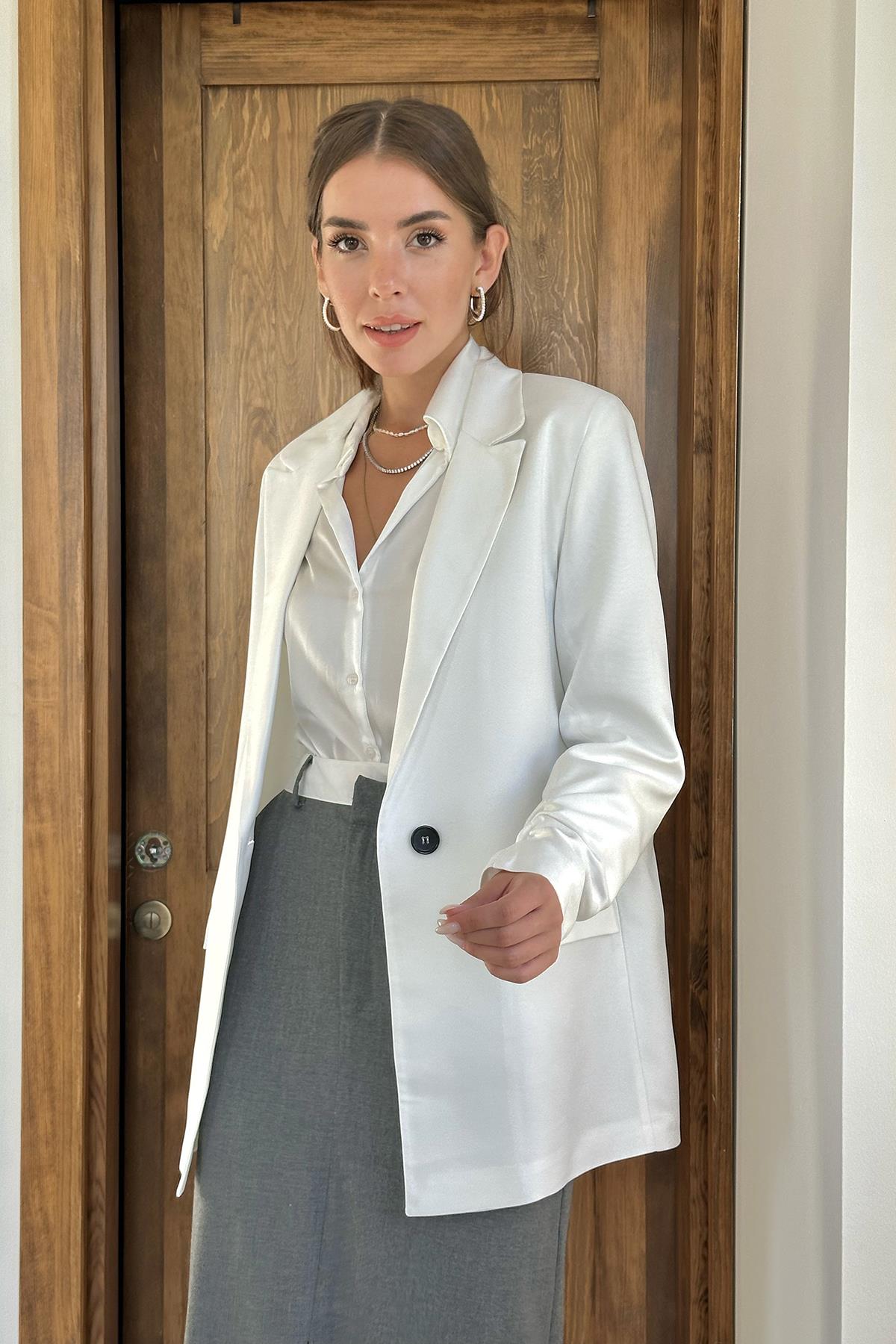 Atlas Jacket with Gathered Sleeves