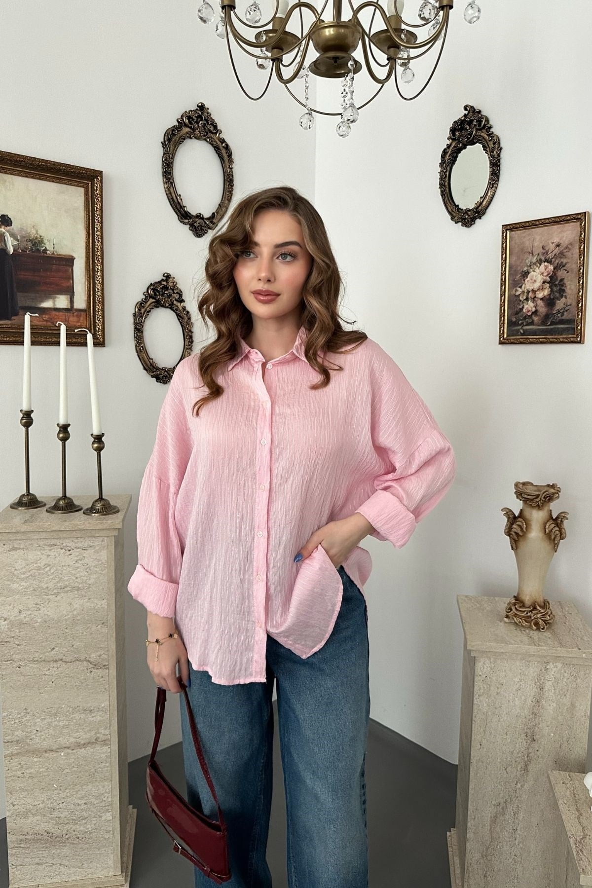 Pembe Nakışlı Oversize Gömlek