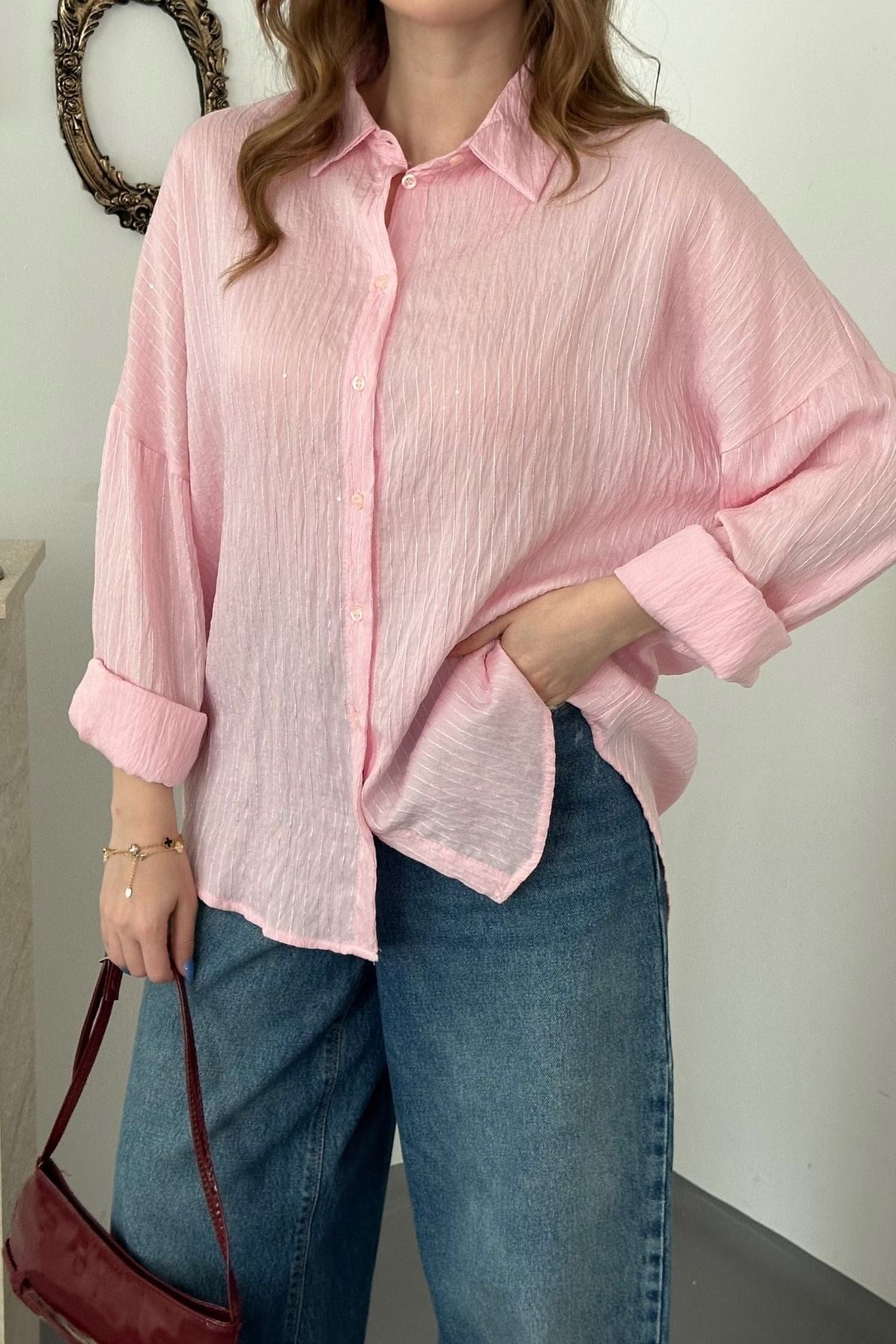 Pembe Nakışlı Oversize Gömlek