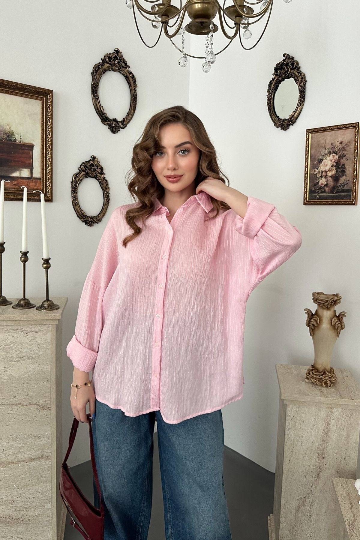 Pembe Nakışlı Oversize Gömlek
