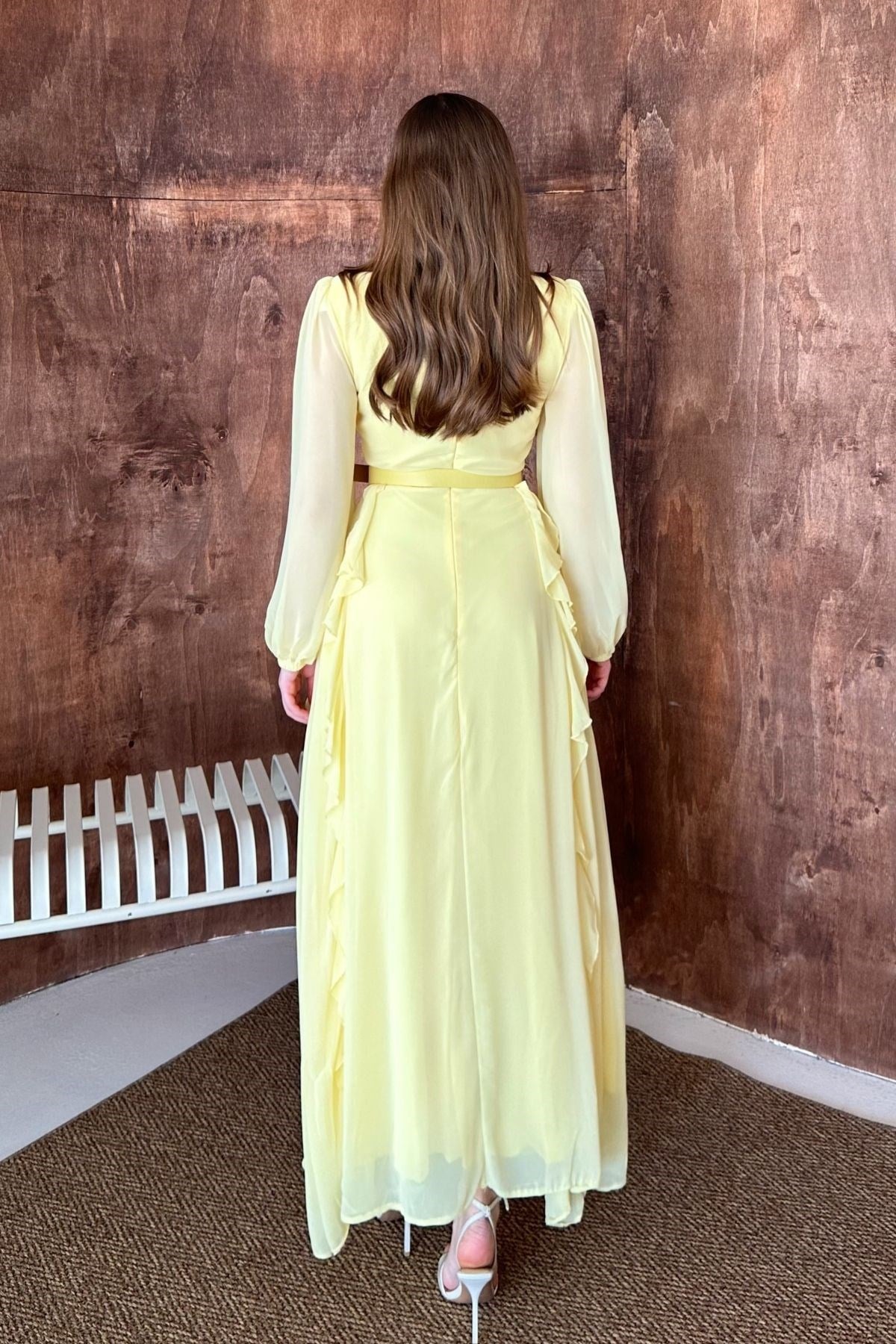 Sarı Kemerli Şifon Elbise