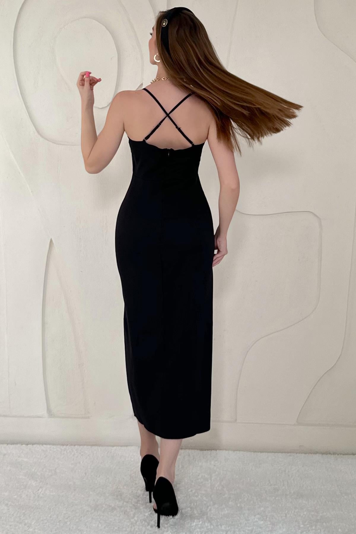Siyah Sırt Dekolteli Elbise