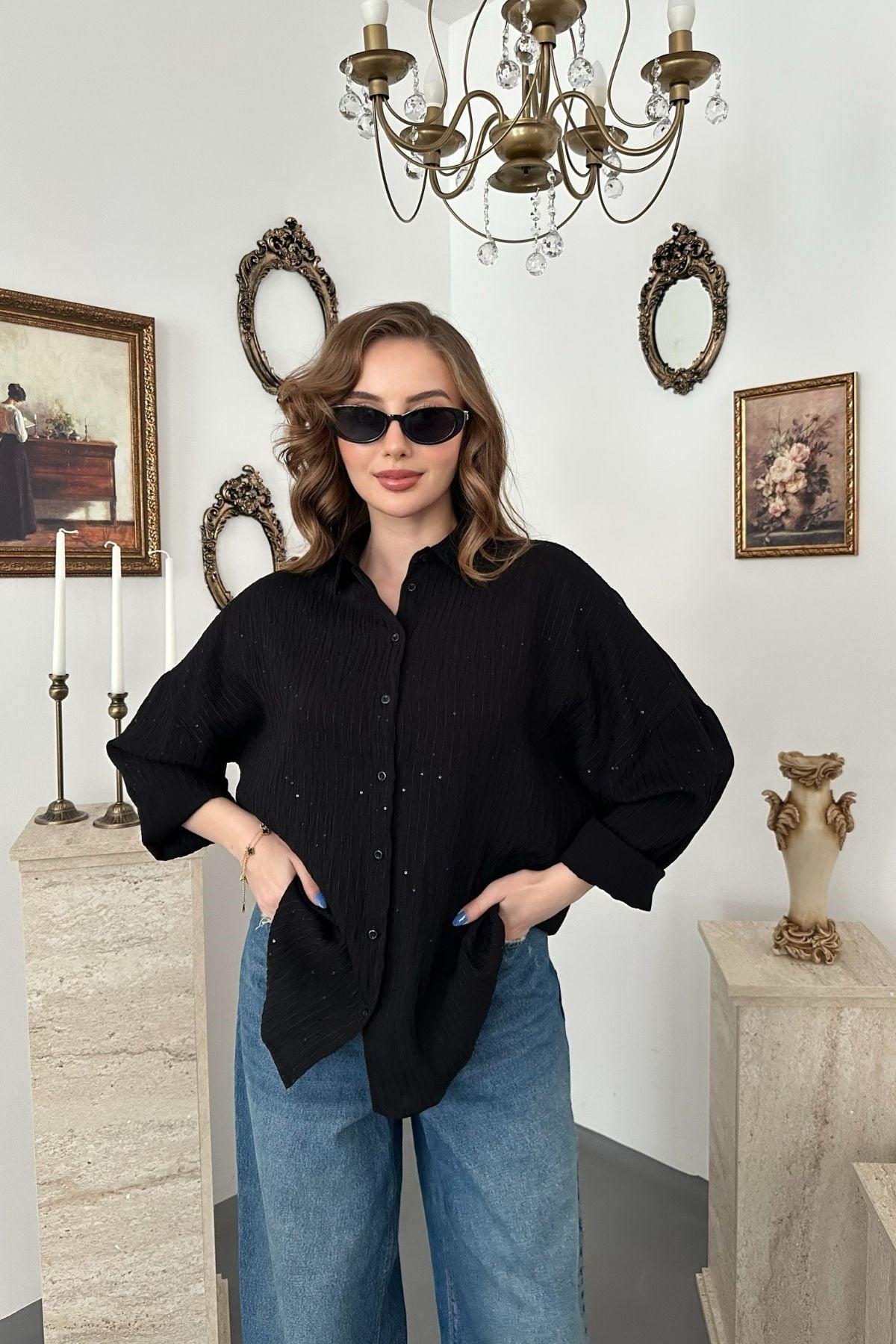 Siyah Nakışlı Oversize Gömlek
