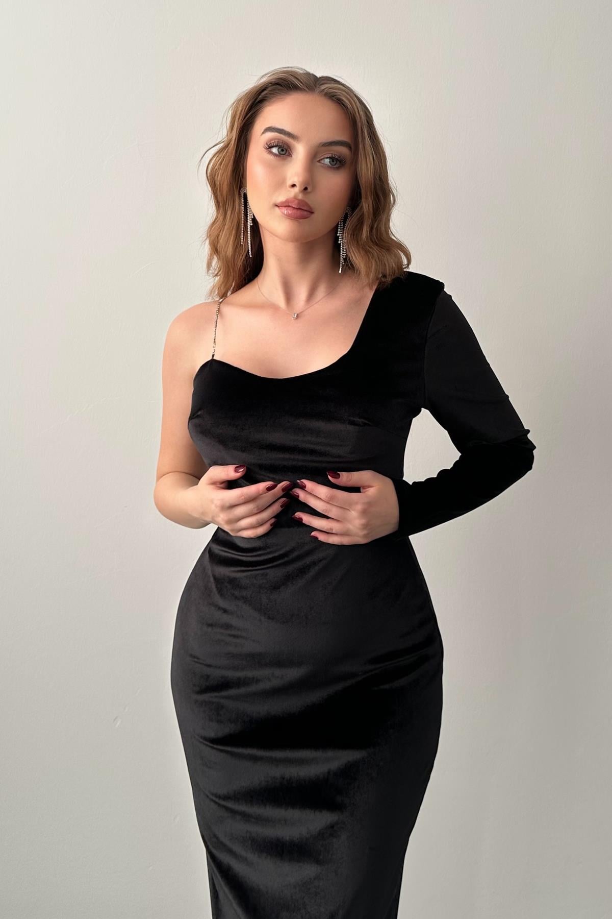 One-Shoulder Stone Strap Dress