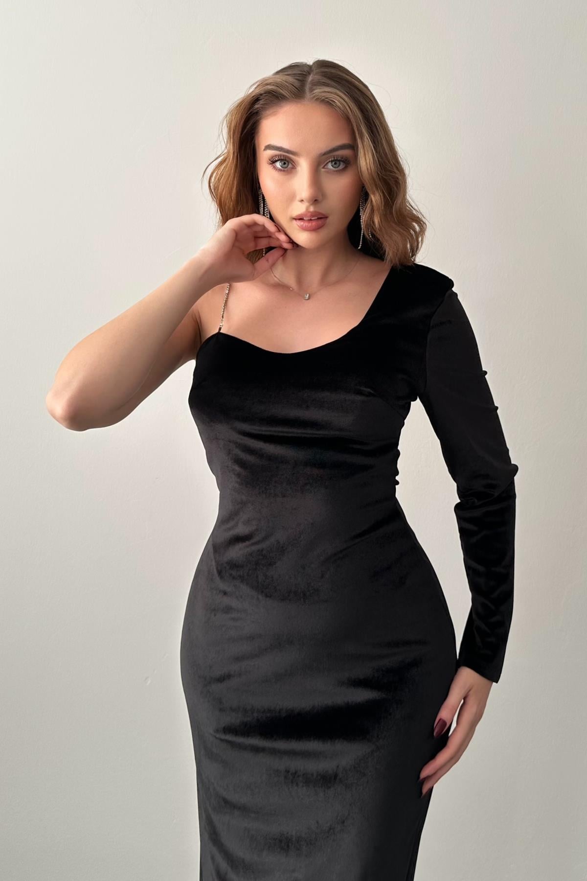 One-Shoulder Stone Strap Dress