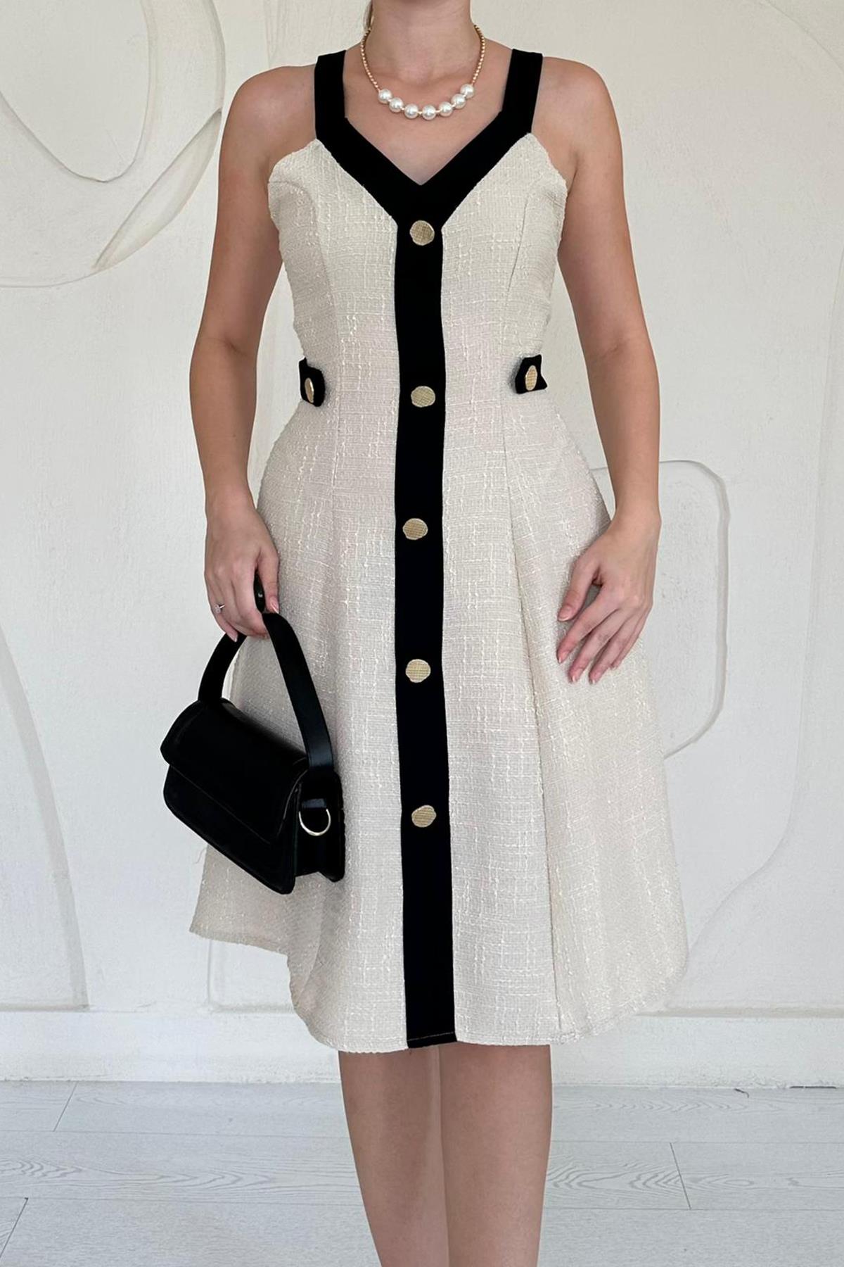 Bej Süs Cepli Askılı Elbise