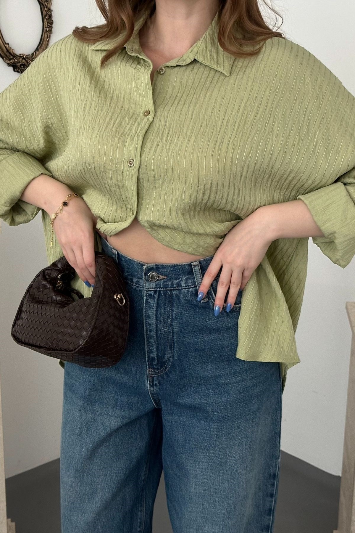 Yeşil Nakışlı Oversize Gömlek