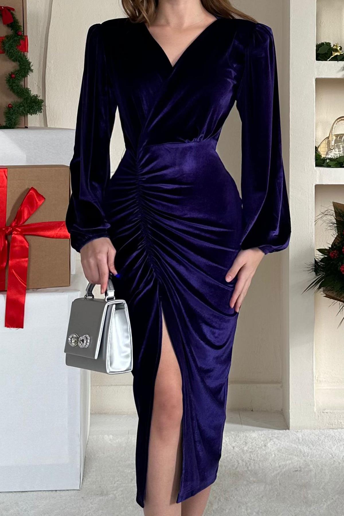 Mor V Yaka Yırtmaçlı Kadife Elbise