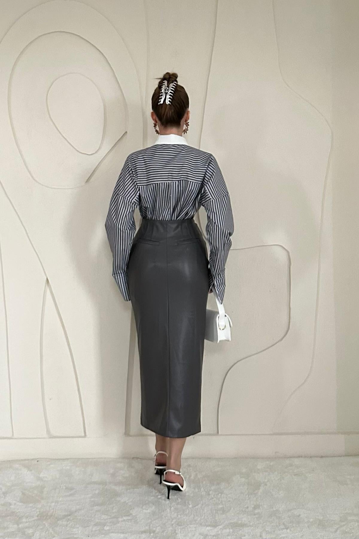 Slit and Embellished Skirt