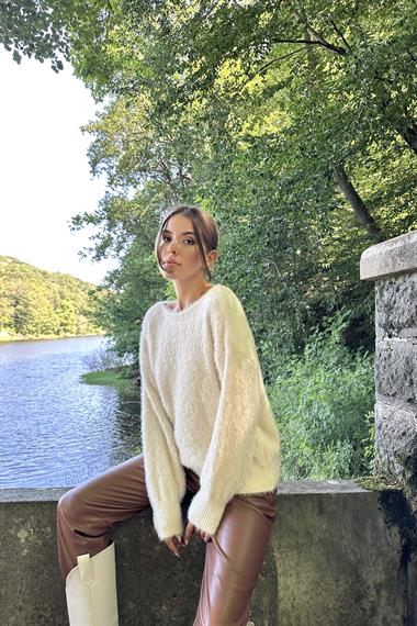 Taş Baklava Desenli Triko Kazak