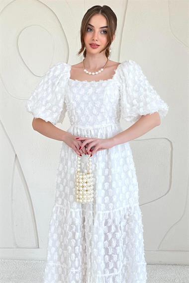 Beyaz Balon Kol Detaylı Astarlı Elbise