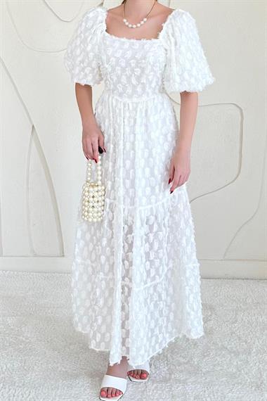 Beyaz Balon Kol Detaylı Astarlı Elbise