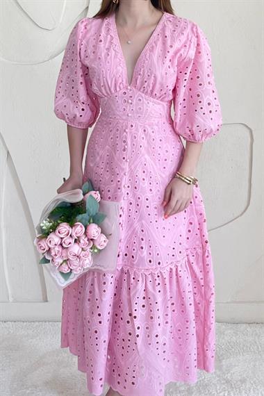 Pembe Balon Kol Detaylı Dekolteli Brode Elbise