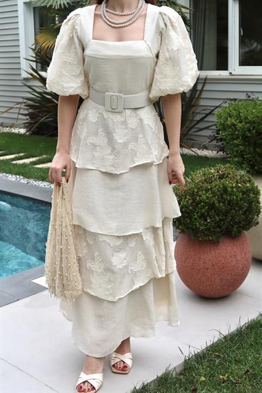 Bej Balon Kol Detaylı Kat Kat Çiçek Elbise