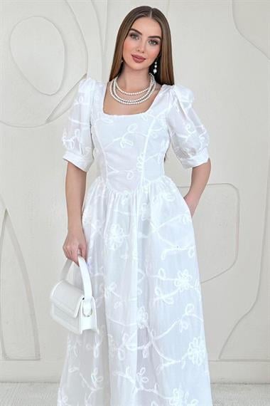 Beyaz Balon Kol Nakış Detaylı Brode Elbise