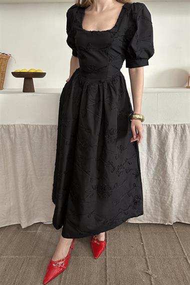 Siyah Balon Kol Nakış Detaylı Brode Elbise