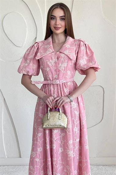 Pembe Bebe Yaka Kemer Detaylı Brode Elbise