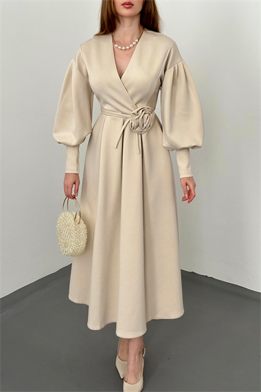 Bej Gül Detaylı Scuba Elbise