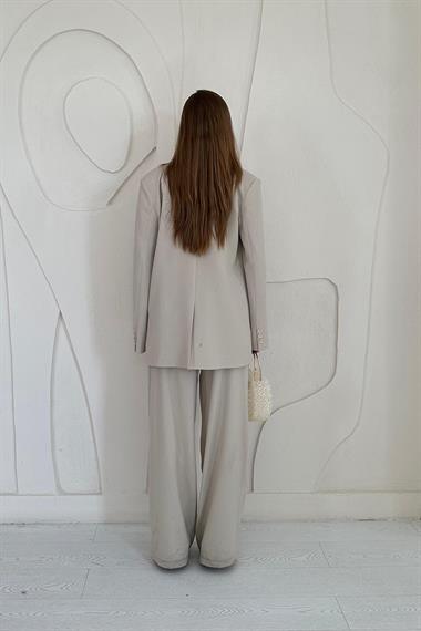 Bej Klas Ceket ve Yelek ve Pantolon Takım