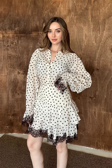 Bej Puantiyeli Dantelli Takım