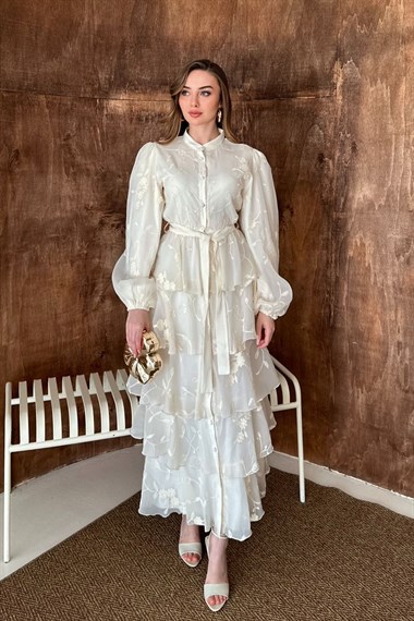 Bej Volanlı Kat Kat Elbise