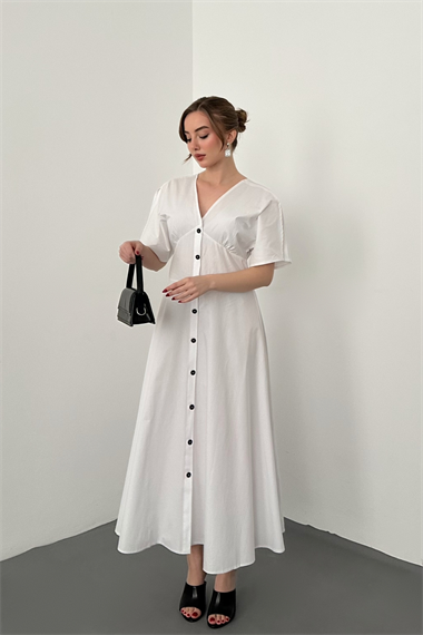 Beyaz Düğmeli Midi Boy Poplin Elbise