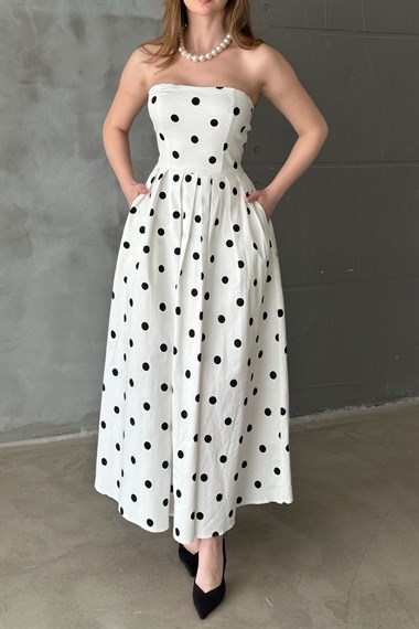Beyaz Puantiyeli Elbise