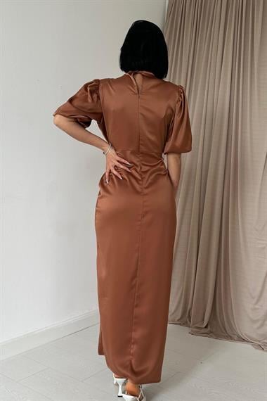 Büzgülü Saten Elbise