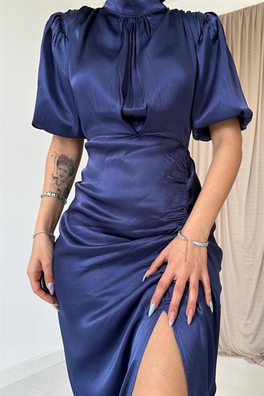 Büzgülü Saten Elbise